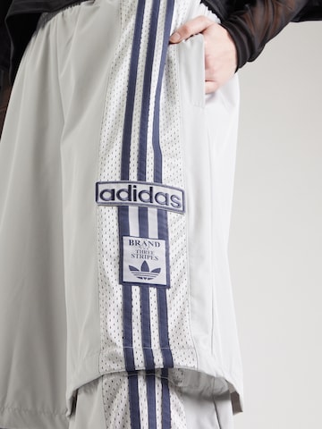 ADIDAS ORIGINALS Baggy Trousers in Grey