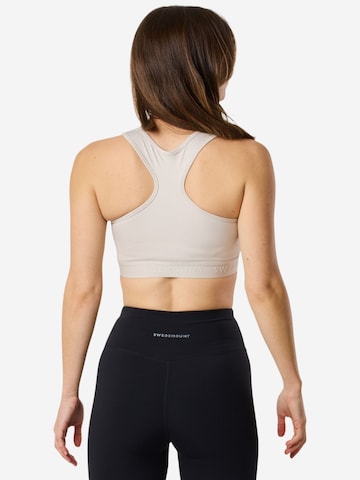 SWEDEMOUNT - Bustier Sujetador deportivo 'Move' en beige