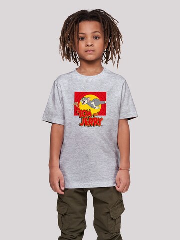 T-Shirt 'Tom And Jerry Chase Scene' F4NT4STIC en gris : devant