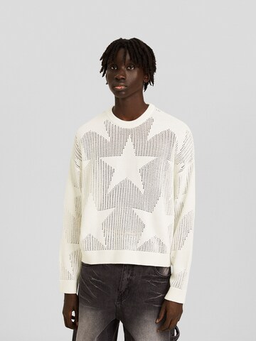 Bershka Sweater in White: front