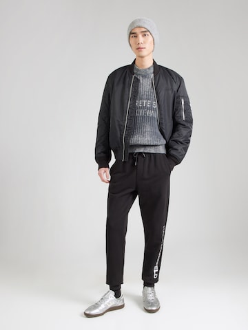 Karl Lagerfeld Tapered Hose in Schwarz