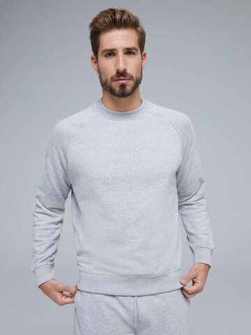 ABOUT YOU x Kevin TrappSweater majica 'Janne' - siva boja: prednji dio