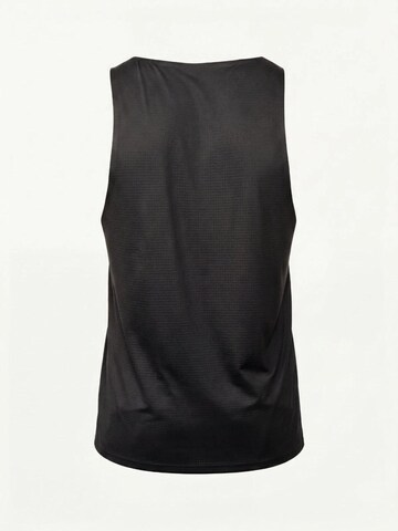 saved lab Undershirt in Black