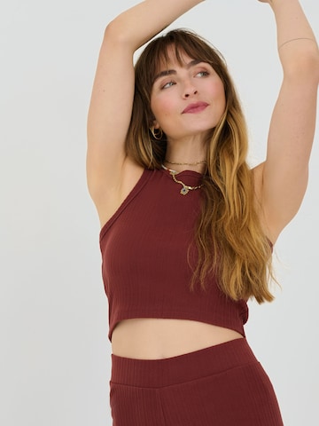 ABOUT YOU x Sofia Tsakiridou Top 'Vanessa' in Brown: front