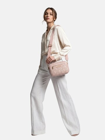 Borsa a tracolla 'Borsa a Tracolla Donna Gianmarco Venturi Ecopelle 27x19x11' di GianMarco Venturi in rosa