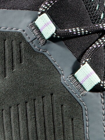 MAMMUT Boots ‘Sapuen’ in Schwarz