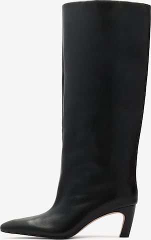 juoda Kazar Studio Auliniai: priekis