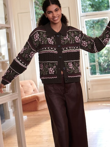 Next Strickjacke in Braun