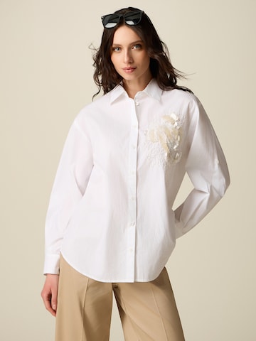 Camicia da donna di oltre in bianco