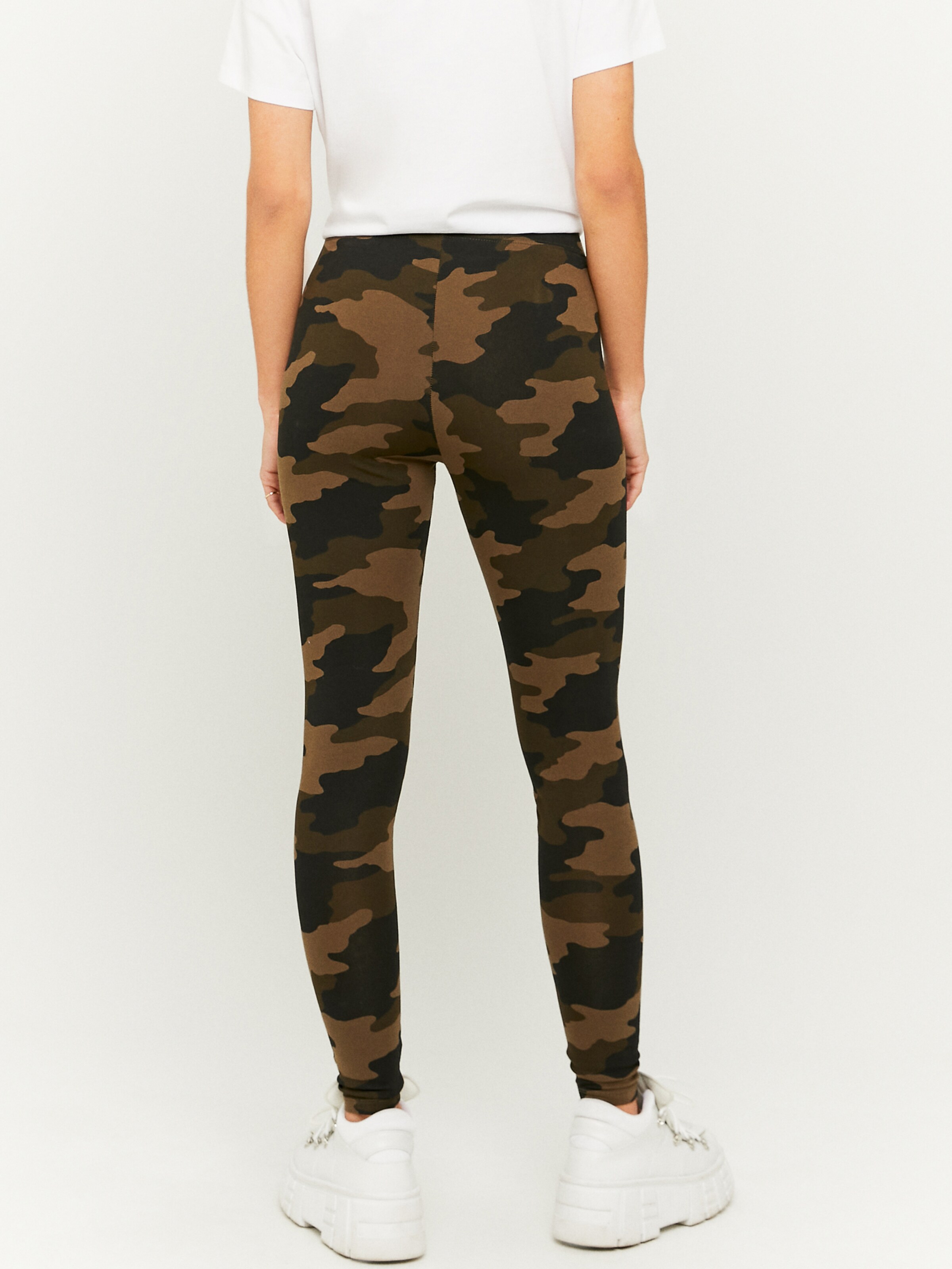 Tally Weijl Leggings in Marrone Chiaro | ABOUT YOU