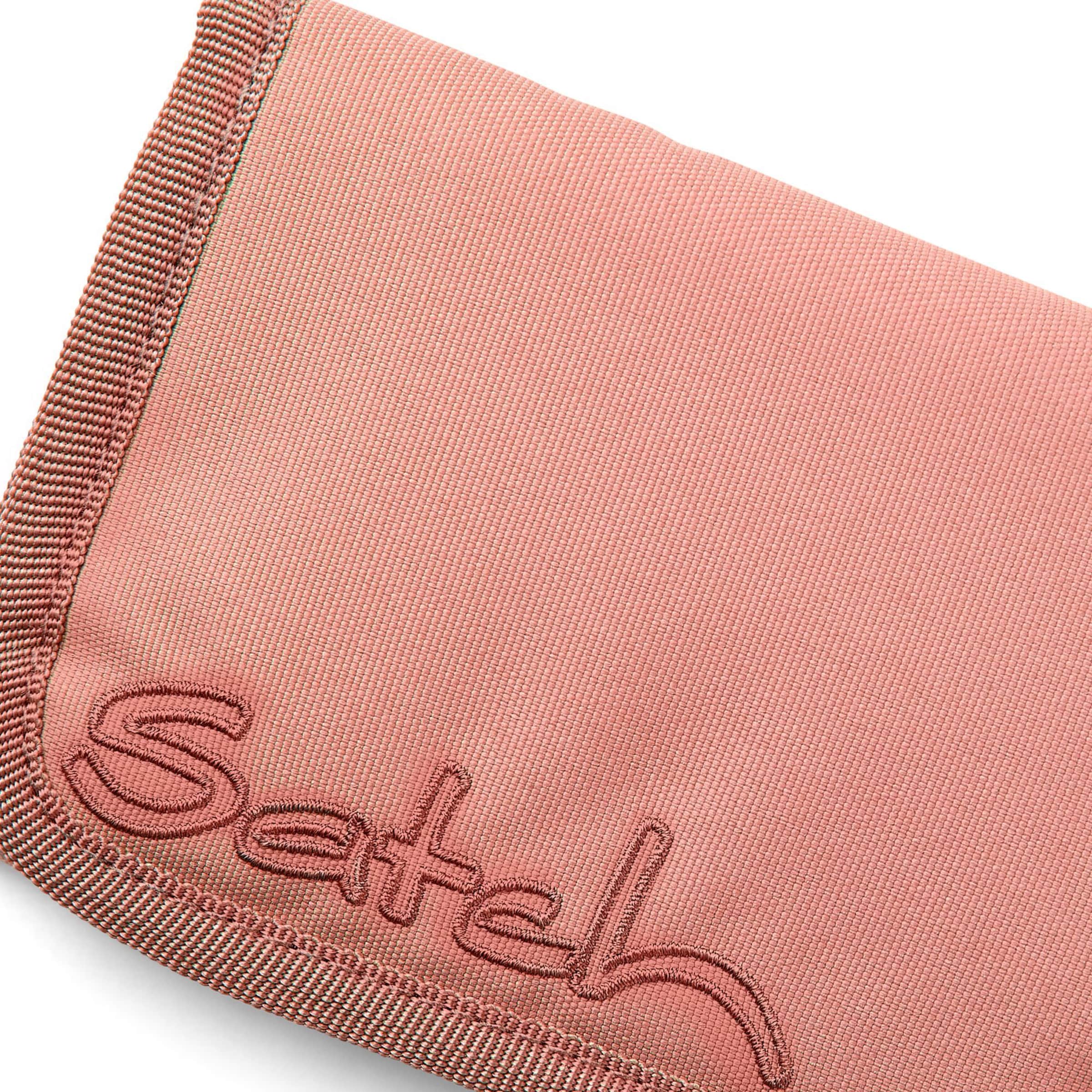 Satch Wallet in Red