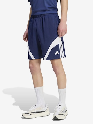 ADIDAS SPORTSWEAR Loosefit Urheiluhousut 'TIRO 5' värissä sininen: etupuoli