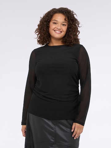 Fiorella Rubino - Top en negro