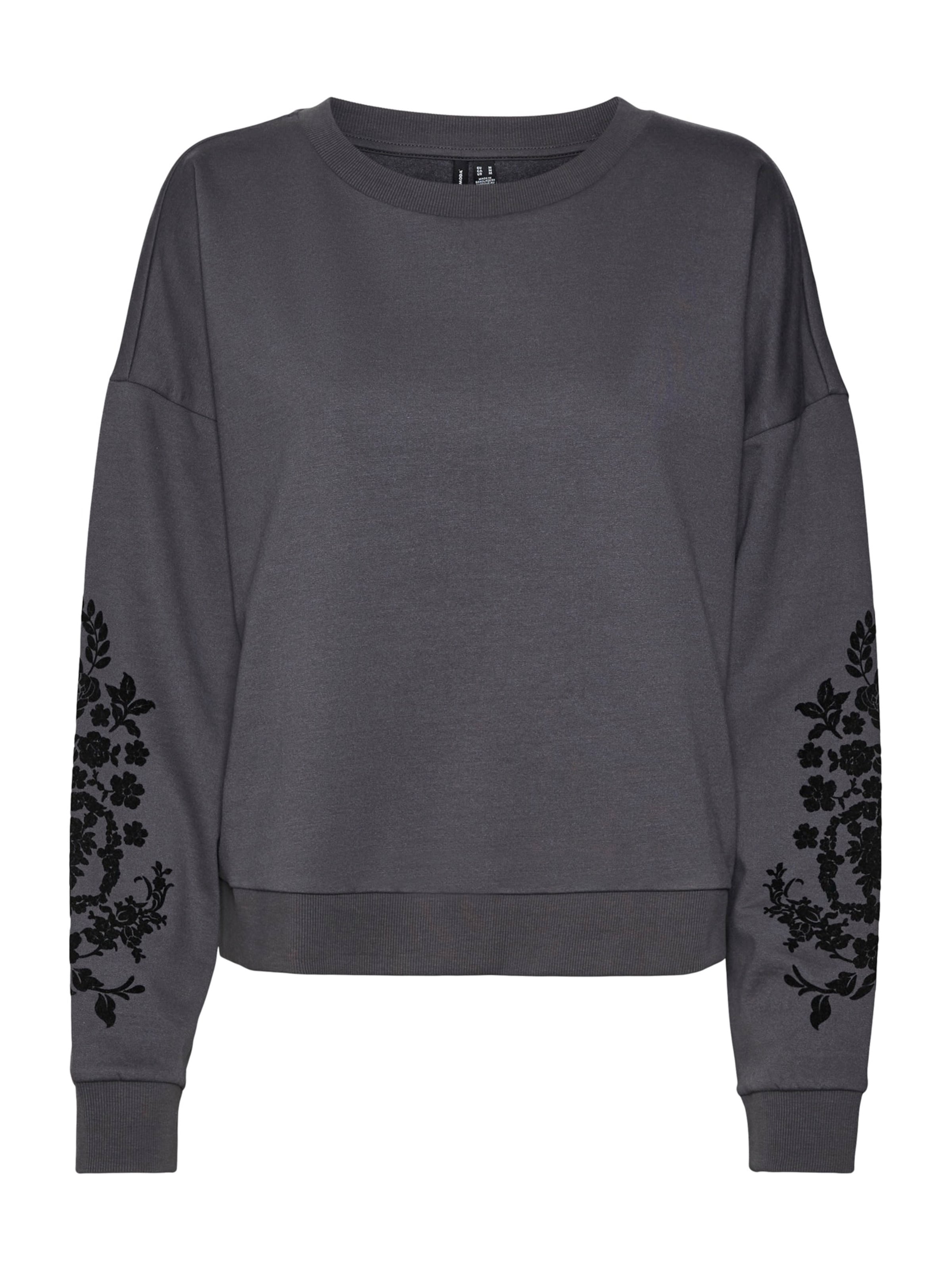 Vero Moda Curve Μπλούζα φούτερ 'VMCHELEN TRINA' σε γκρι: μπροστά