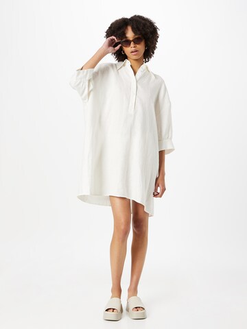 Sisley - Vestidos camiseiros em branco