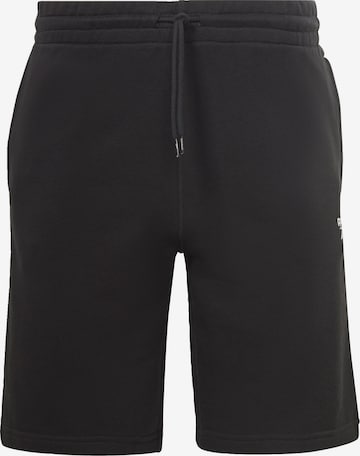 Reebok Regular Sportshorts in Schwarz: predná strana