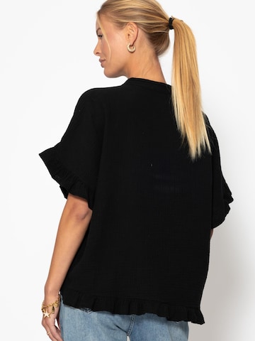 SASSYCLASSY Shirt in Black