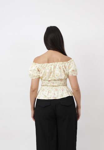 Elara Blouse in Geel
