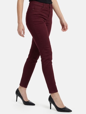 Skinny Jean 'F138' Tazzio en rouge