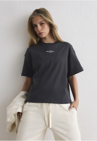 Aim'n - Camiseta funcional en gris: frente