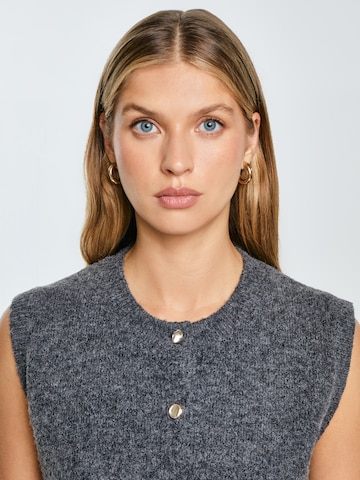 BIG STAR Sweater 'Vesta' in Grey