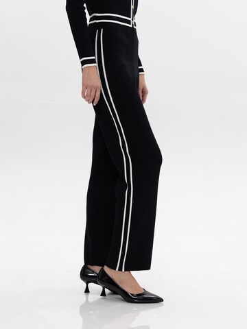 Passioni Loose fit Pants in Grey