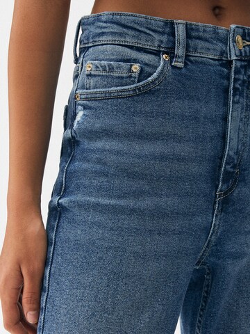 Pull&Bear Avsmalnet Jeans i blå