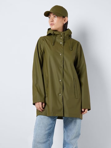 Noisy may Between-Seasons Coat 'Sky' in Green