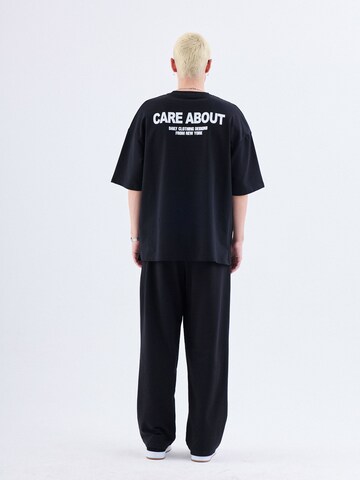 Tricou de la VAMOS CLO pe negru