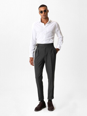 Antioch Tapered Pleat-front trousers 'Abelard' in Grey