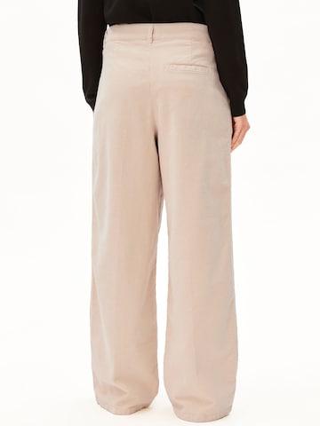 ARMEDANGELS Loose fit Trousers in Beige