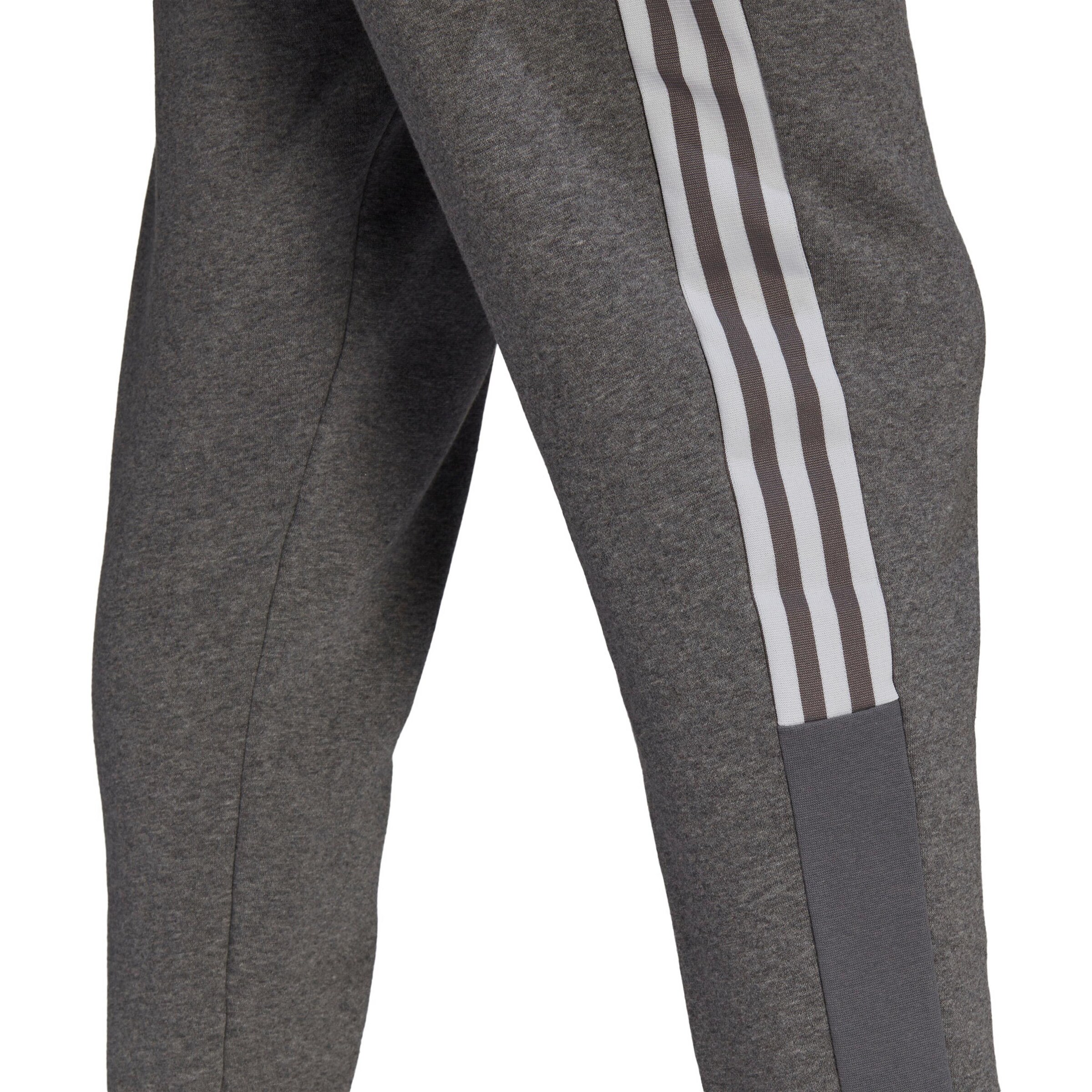 ADIDAS SPORTSWEAR Tapered Sportbroek 'Tiro 21' in Grijs