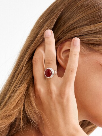 Anello 'Lyndon' di Pilgrim in rosso