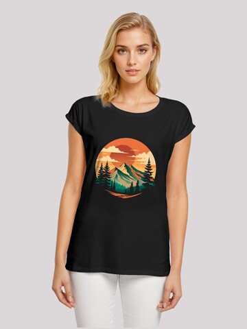 F4NT4STIC T-Shirt 'Sonnenuntergang Berglandschaft' in Schwarz: Vorderseite