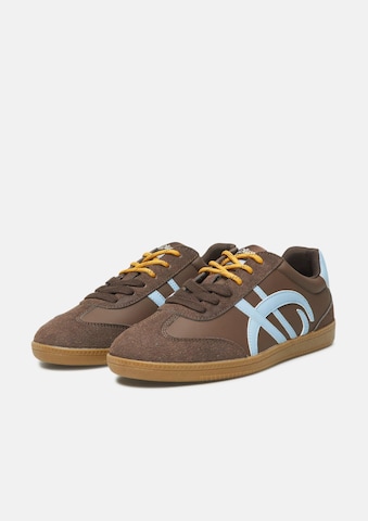 Baskets basses s.Oliver en marron