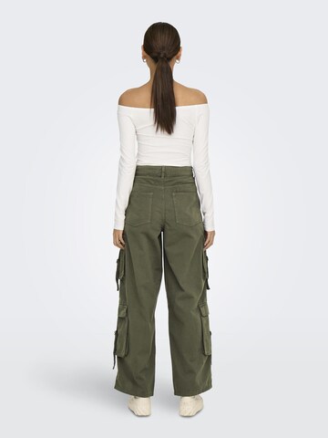 ONLY Regular Cargohose 'MALFY' in Grün