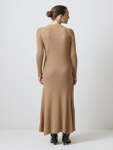 Touche Prive Knit dress in Beige