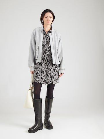 Robe-chemise JDY en gris