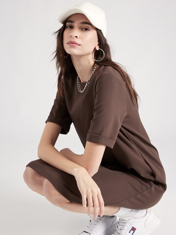 Abito di ARMEDANGELS in marrone