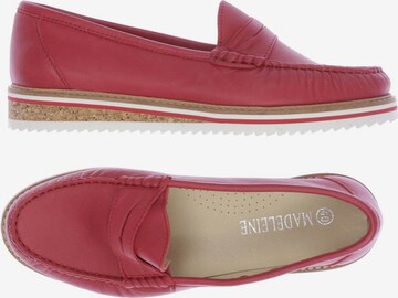 Madeleine Flats & Loafers in 40 in Red: front