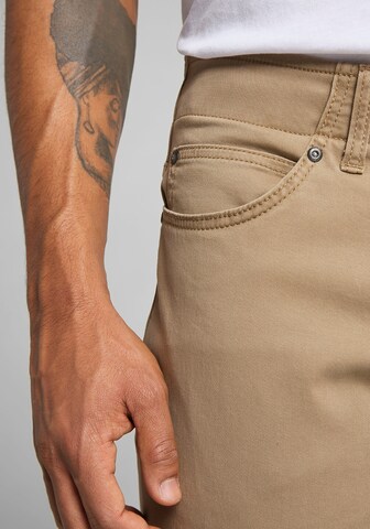 Lee Regular Pants in Beige