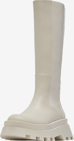 Pull&Bear Boots in Beige: front