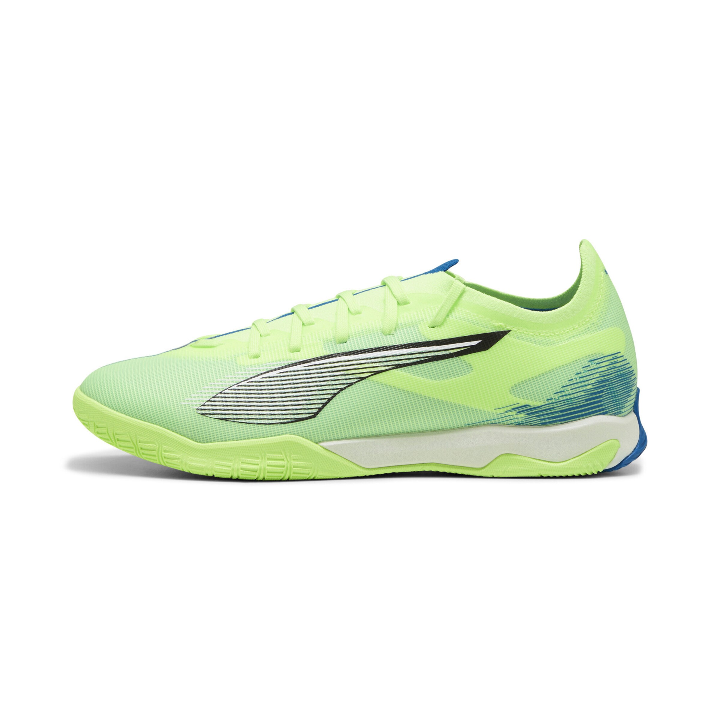 Chaussure de foot 'Ultra 5 match it' PUMA en vert : devant