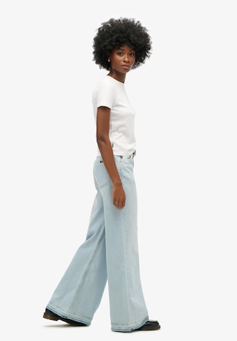 Superdry Wide leg Jeans in Blauw