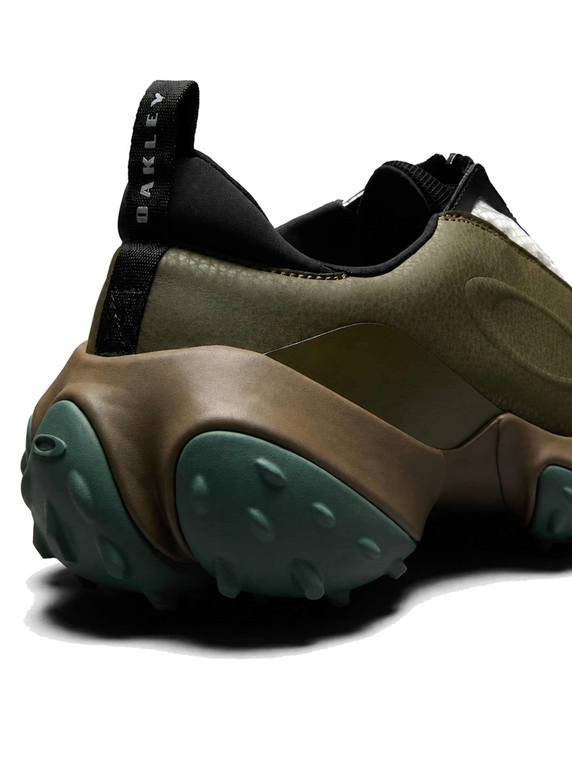 OAKLEY Sneaker low 'EDGE ELITE DEEP' i grøn