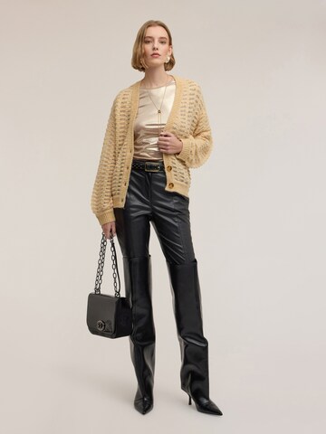 Giacchetta di MOTIVI in beige