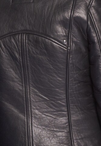 Maze Between-Season Jacket '4201910' in Black