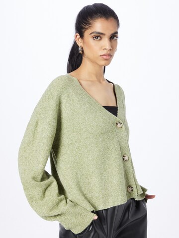 NA-KD Knit Cardigan in Green: front