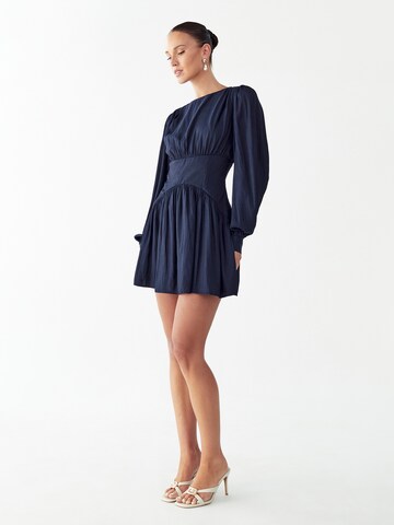 Willa Koktélruhák 'IZZY' - kék