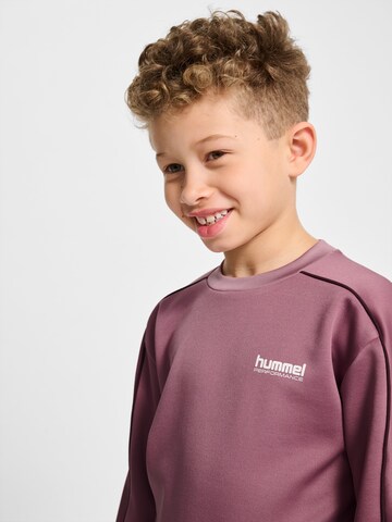 Hummel Sportsweatshirt i lilla